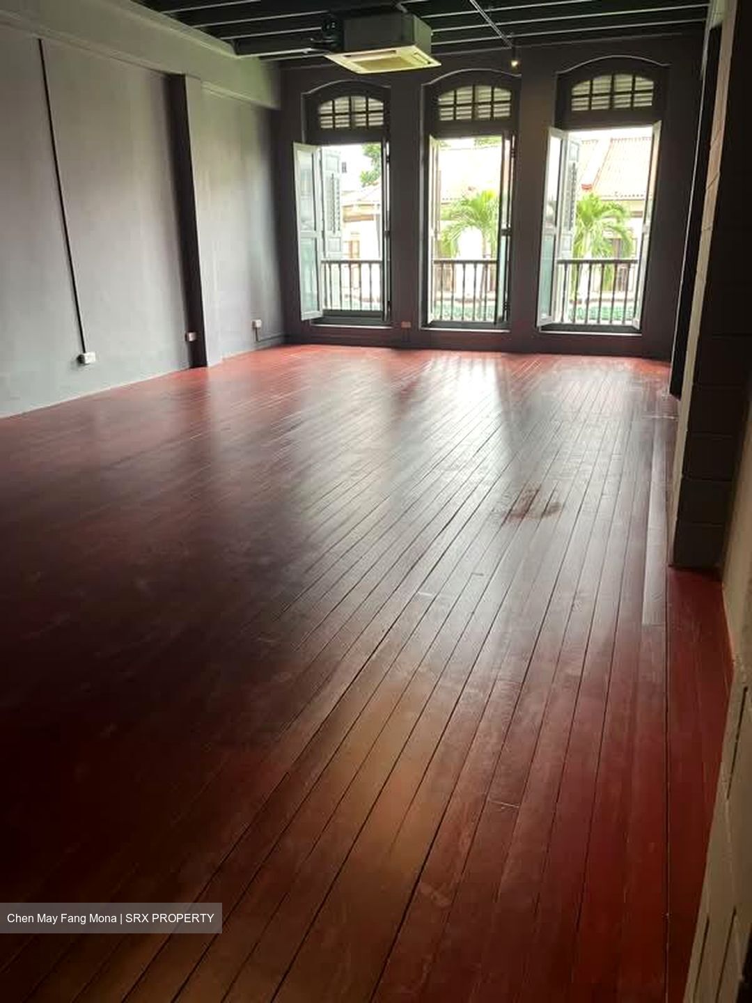 Tanjong Pagar Conservation Area (D2), Retail #563199041